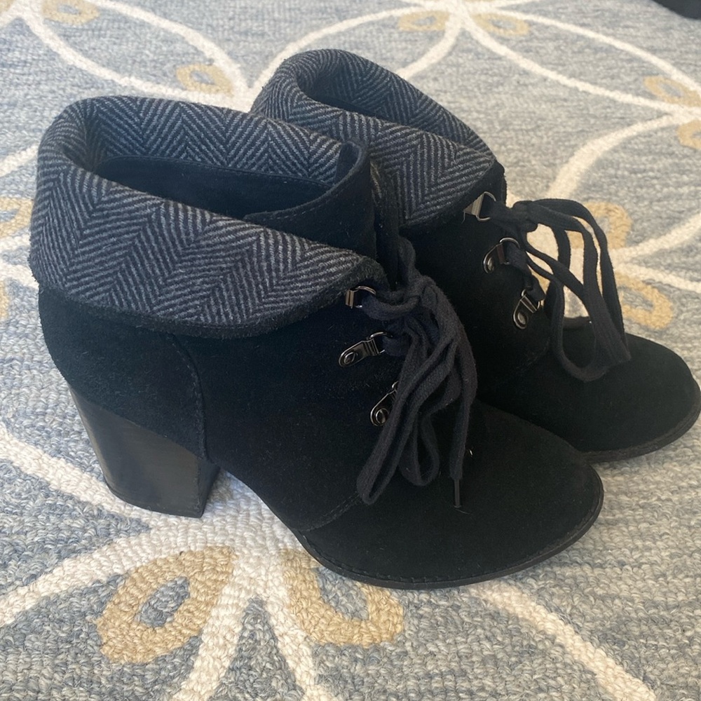 Size 8 Splendid Leather Suede Boots